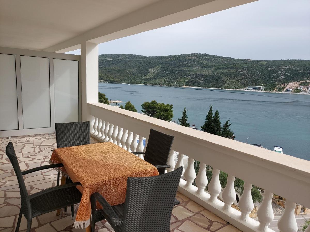 Apartments By The Sea Marina, Trogir - 9037 Exterior foto